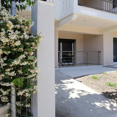 Ionian White - C Apartment Lefkada City